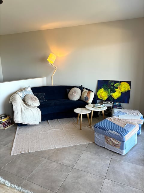 Annonce Airbnb populaire: Modern duplex • Sea view • Beach 150 m away à Pietrosella