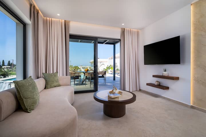 Mama Rosa Luxury Villas
Villa Rosa - Kos