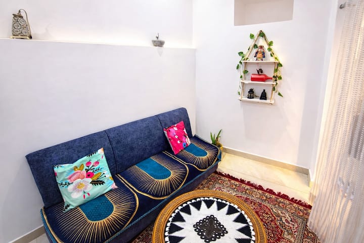 Paul's Peak View: Couple Friendly 2bhk Long Stay - Dharamsala