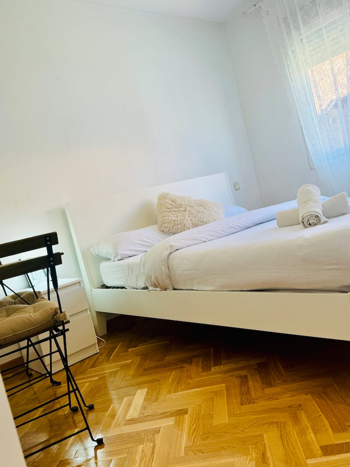 Habitación Cerca A Ifema Y Al Aeropuerto De Madrid - Municipality of Alcobendas