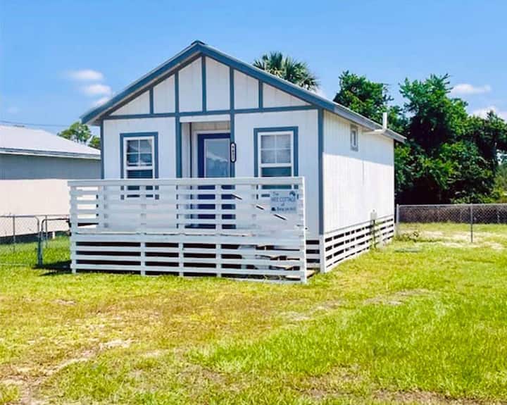 Wee Cottage
St Joe Beach/mexico Beach - Mexico Beach, FL