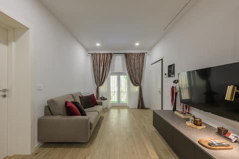 Airbnb con migliori performance: Royal Quadrivio - 4 Bedrooms 4 Bathrooms a Bologna