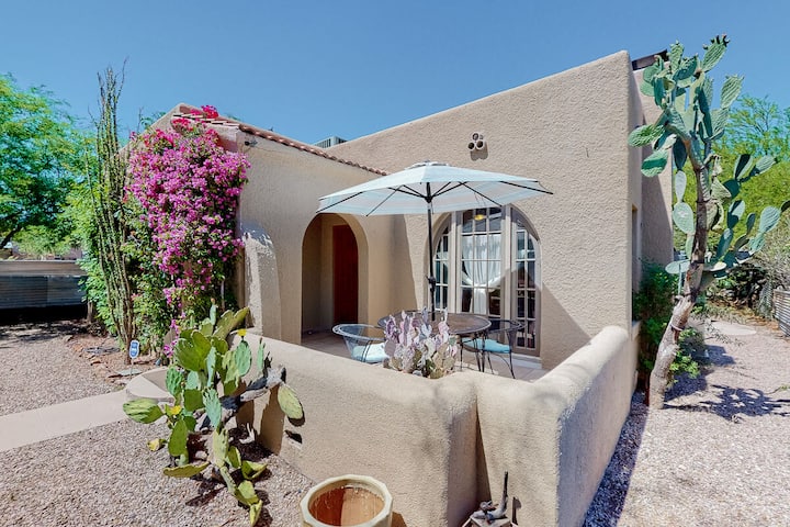 2br Home With Enclosed Yard, Full Kitchen, & W/d - Tucson, AZ