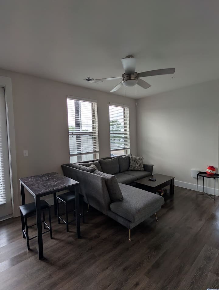 Modern
Comfortable/secure 1 Bed In Central Austin. - Austin, TX