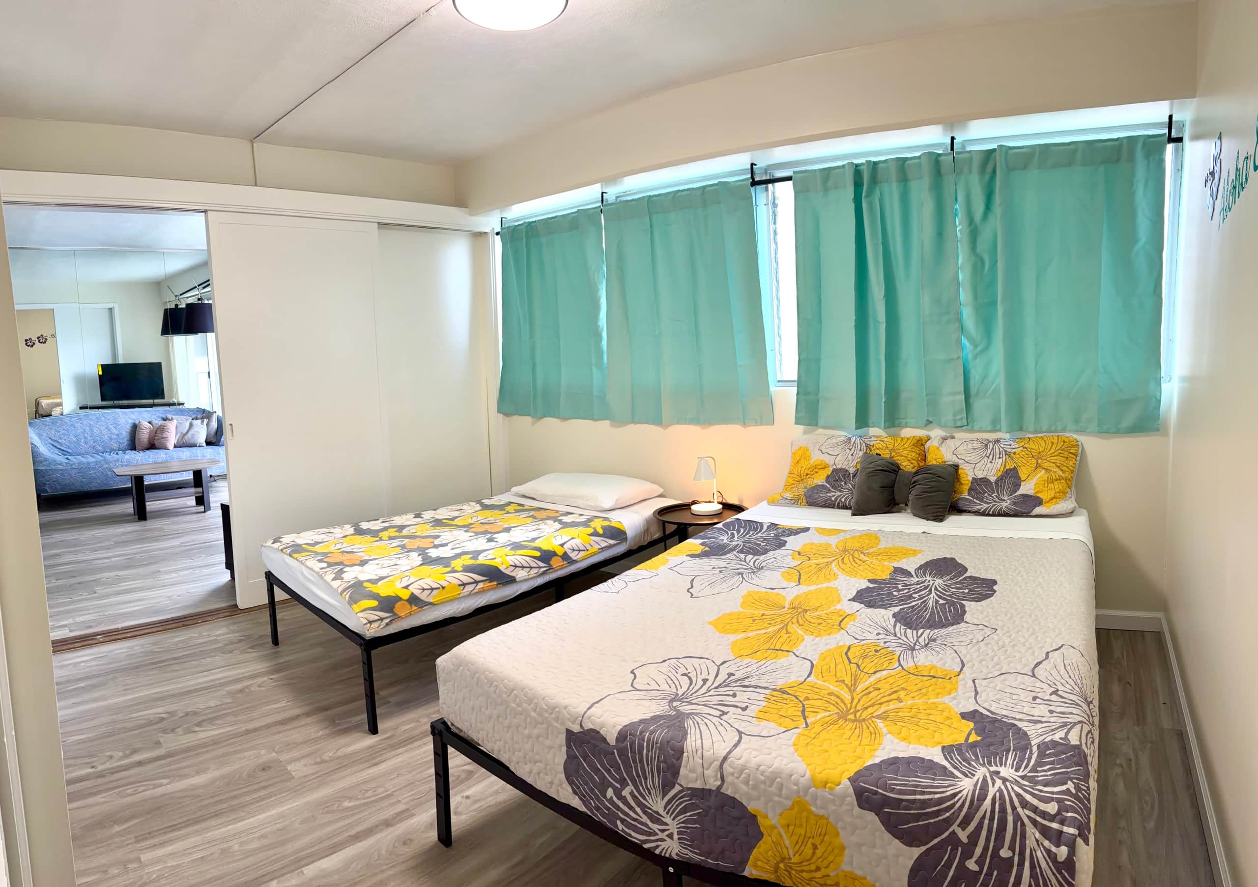 Royal Aloha 2-bedroom Center of Waikiki 305 - Image 15