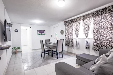 Popular Airbnb listing: GNP Stadium, Sports Palace, Race Track in Iztacalco