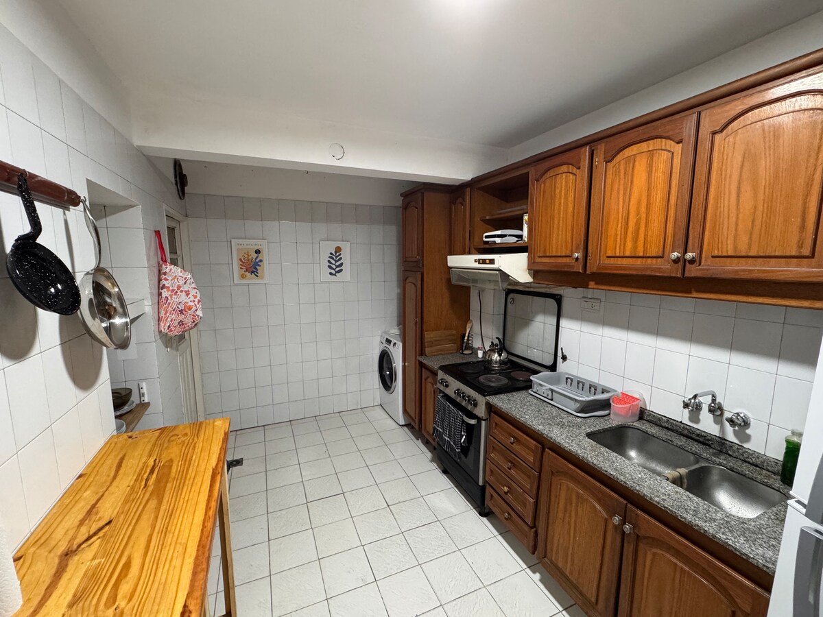 Apartamento com 1 quarto no Retiro em unidade com acesso por escadas