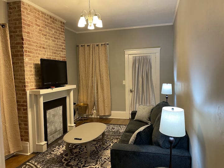 Charleston Apartment – Historic East End - Kanawha State Forest, Charleston