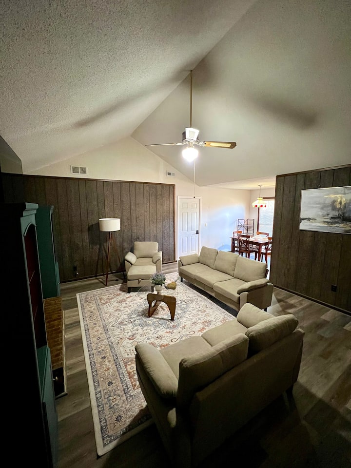 Private Bedroom In Cozy Neighborhood - Summerville, SC