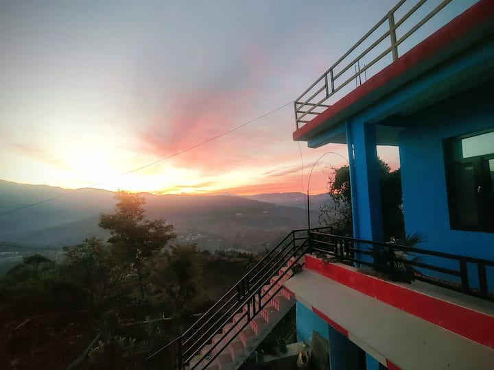 Moksh Homestay - Almora