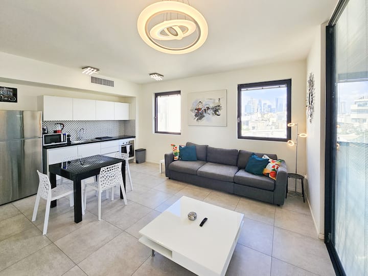 Mamad Bright&balcony In City Center By Feelhome - Tel Aviv