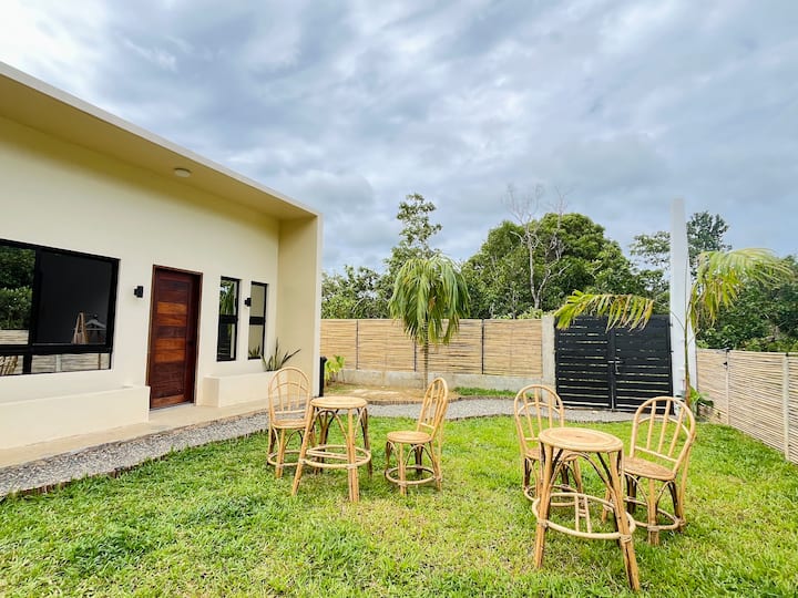 Modern Villa, Powered By Solar - El Nido