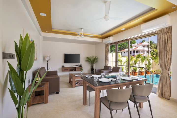 Living room 2 image 2