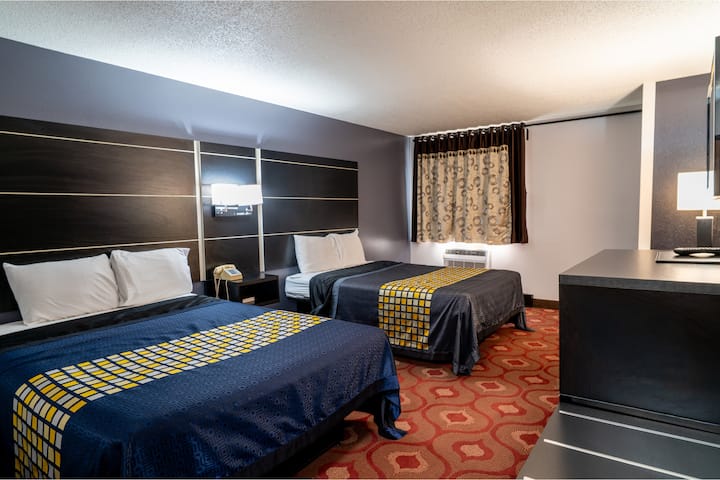 Coratel Hastings Standard 2 Queen Bed Ns - Hastings, MN