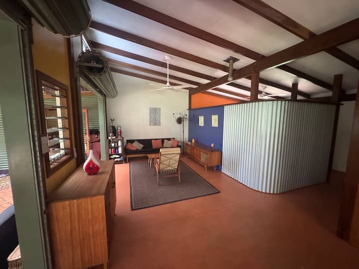 Rusty’s Rainforest Retreat & Crater Lab - Goldsborough