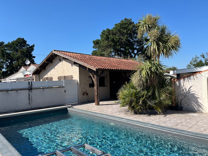Belle Maison Avec Piscine, Proche Lac Et Commerces - Biscarrosse