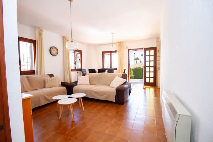 Villa Avec Piscine, Clim, Wifi, Tram, Borne Ev - Costa Blanca