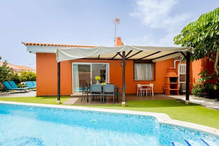 Villa Con Piscina Privada En Callao Salvaje. - Tenerife