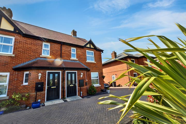 Park View, 24 Randall Crescent - Cromer