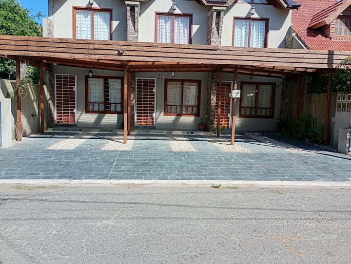 Duplex A Pasos Del Mar - Santa Teresita