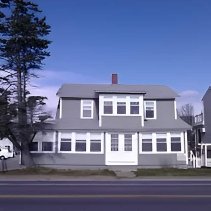 881 Ocean Blvd - North Hampton, NH