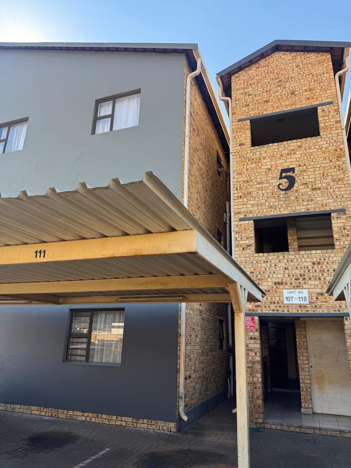 The Serenity Nest - Kempton Park