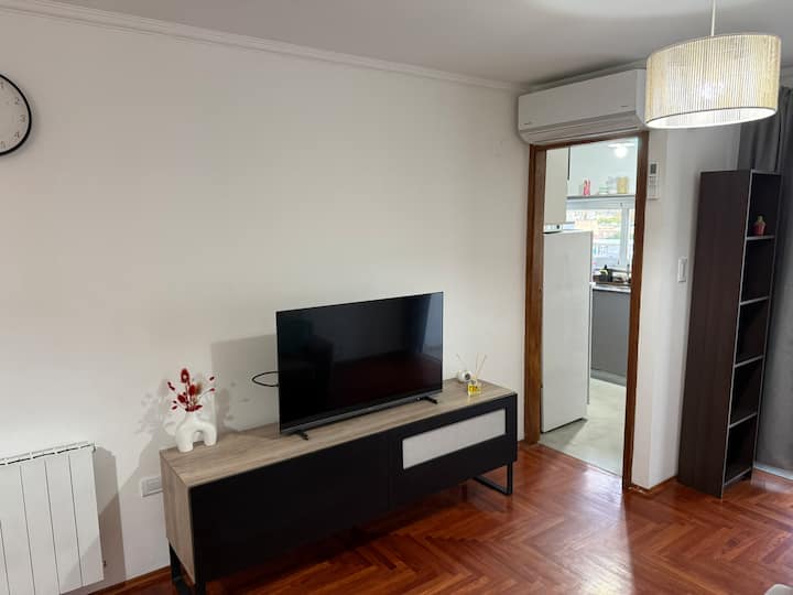 Dpto. Nueva Córdoba Con Cochera Y Pileta - Córdoba