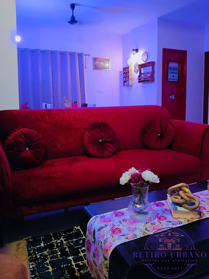 Living room image 3