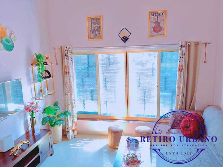 Living room image 1