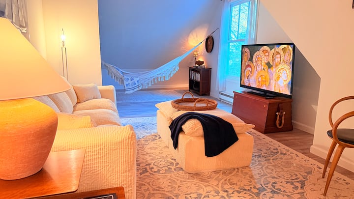 Maine Charming Costal Stay, Sleep 6 - Walk To Town - Kittery, ME