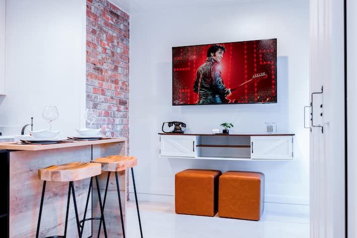 Elvis Studio Near Ucf | Private | Ev | Parking - Oviedo, FL