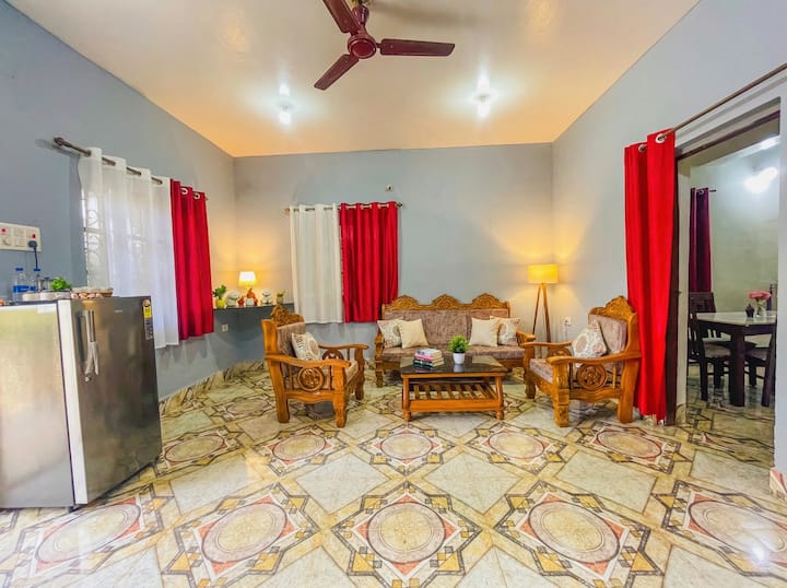 Living room image 1