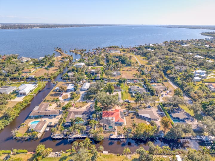 Private Villa En-haccore & Walfare-golf Club/pool - Fort Myers, FL
