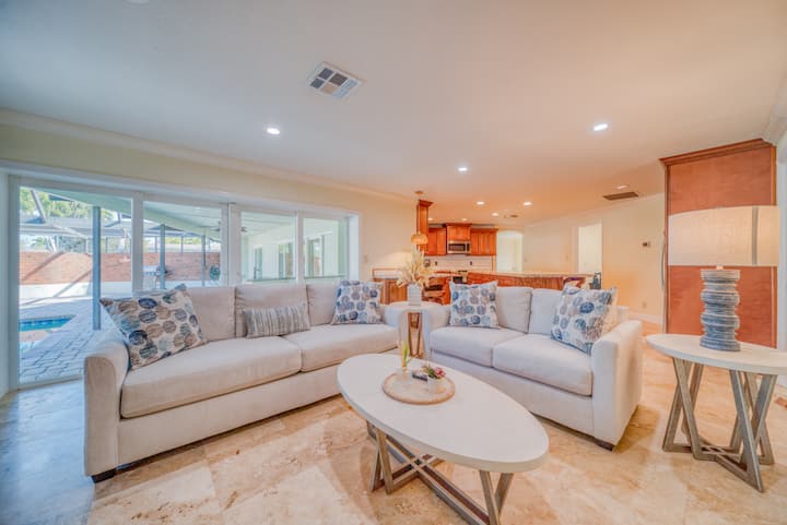 Villa En-haccore & Walfare-golf Club/pool - Fort Myers, FL