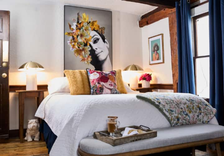 The Olde Angel Inn -Sweethearts Room - Niagara-on-the-Lake