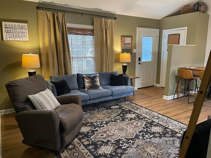 Victoria’s Cottage - West Monroe, LA