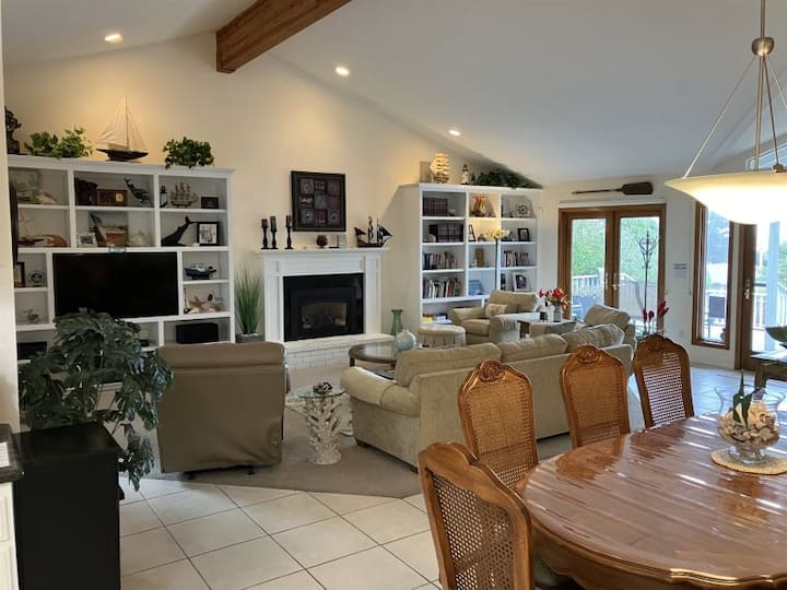 5* Coastal Retreat- Chef’s Kitchen-spa-walk To Dt! - Morro Bay, CA