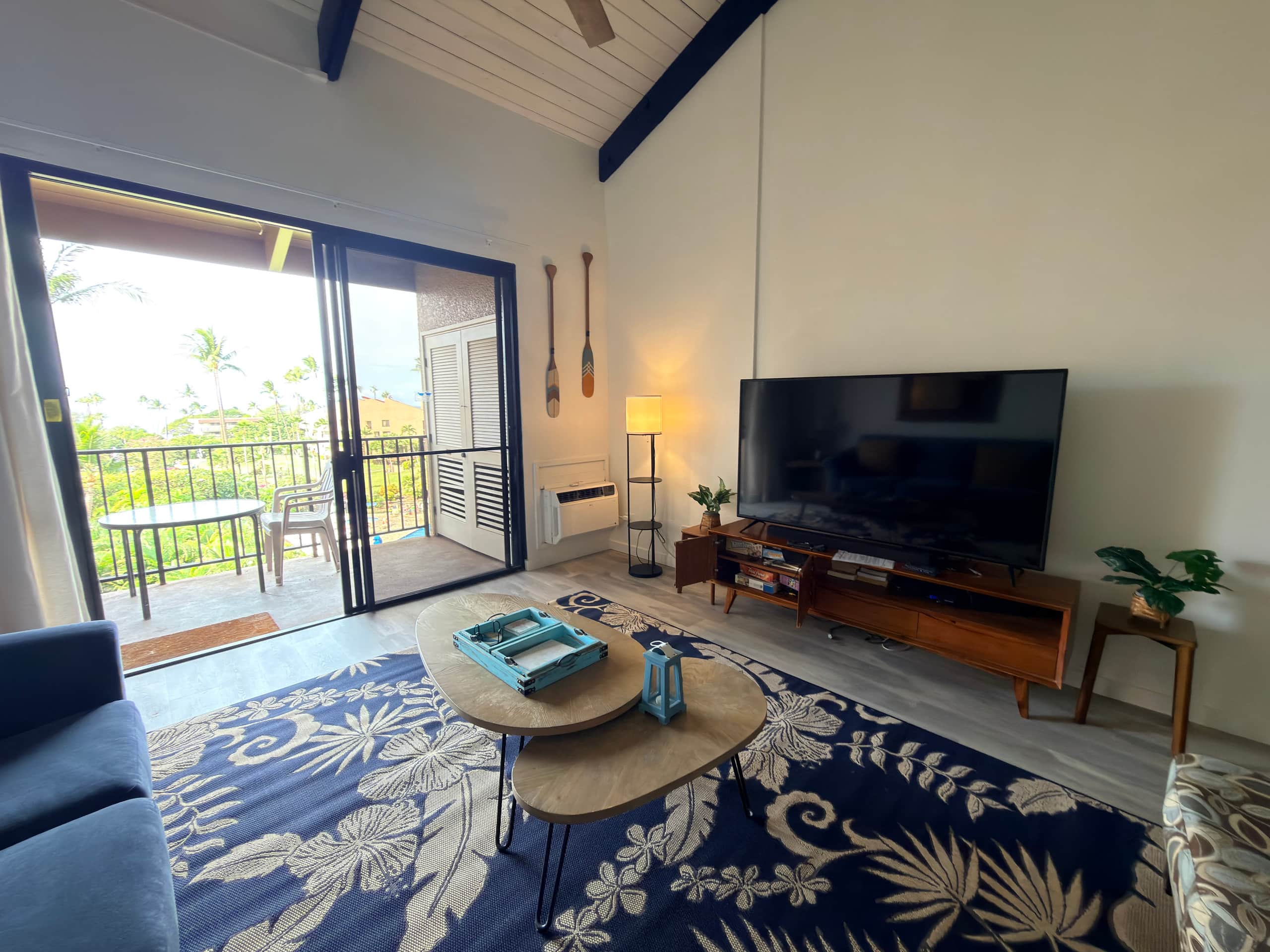 Maui New Modern Ocean View Condo, walk to beach! - Image 2