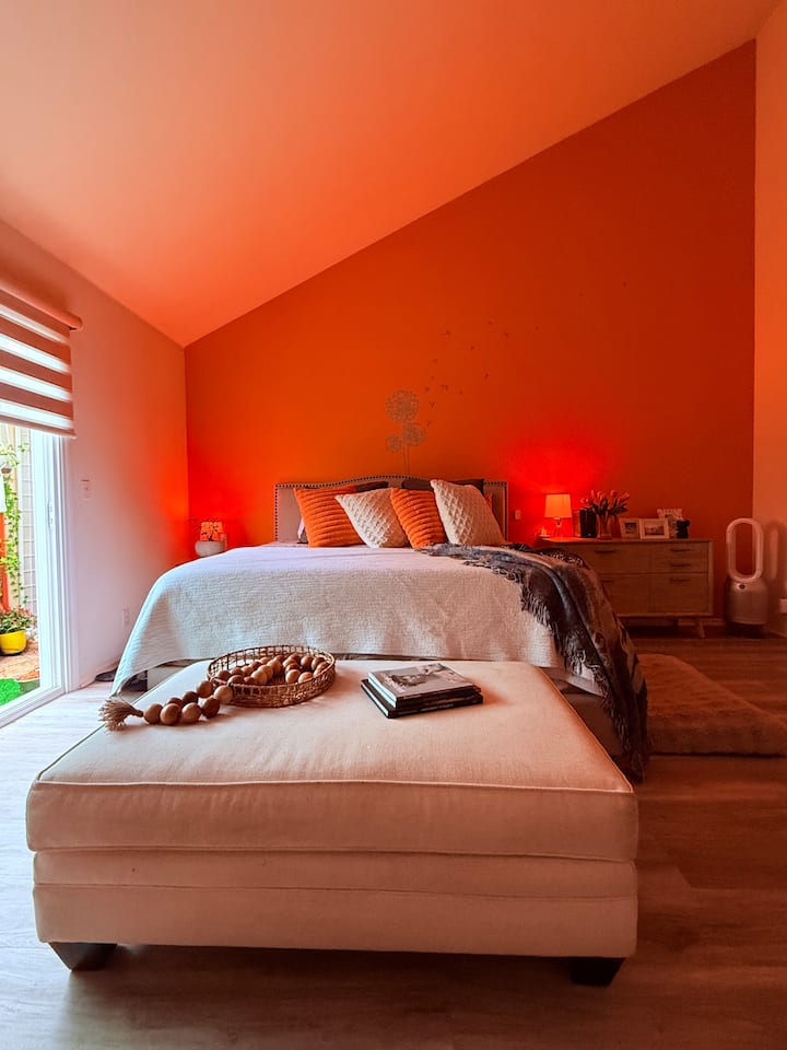 Spacious Private Room W/
Bathroom And Balcony - Gardena, CA