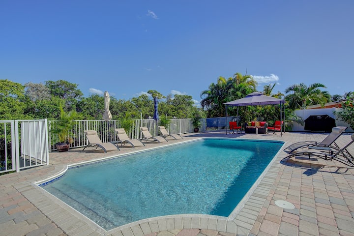 Pool Paradise Near Beach, Boat Friendly! - Pompano Beach, FL