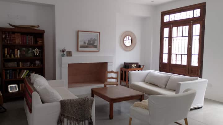 Alquiler Temporal Casa Impecable A Estrenar - Bella Vista