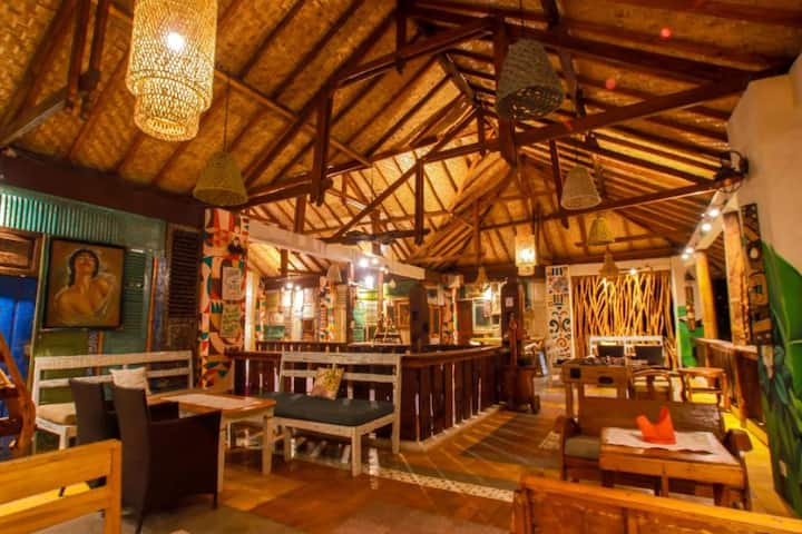 Bungalo Beach 4 Adult Gili Air - Gili Islands