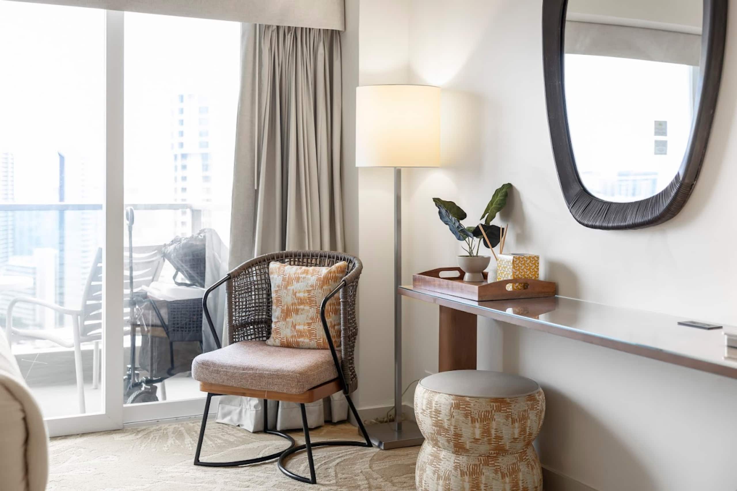 29F-Ocean View-Ala Moana Hotel-Premium Double Room - Image 9