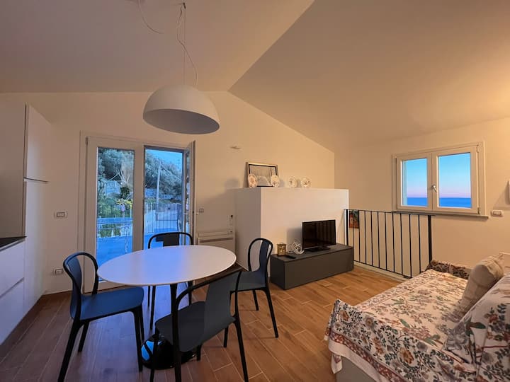 Porzione Di Villetta Indipendente Località Costa - Celle Ligure