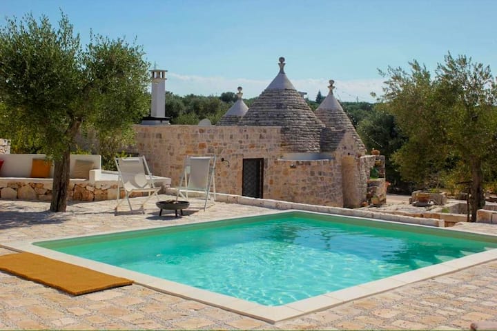 Trullo With Pool Amongst Olives Near Castellana - Puglia
