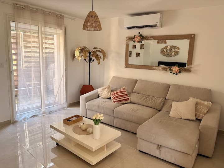 Maison De Charme Au Cœur Du Village - Bessan
