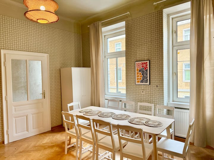 Old-school | Classic | Spacious - Vienne