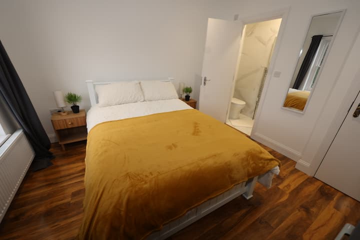 Ensuite Croydon Gatwick 15 Mins Free Parking - Croydon