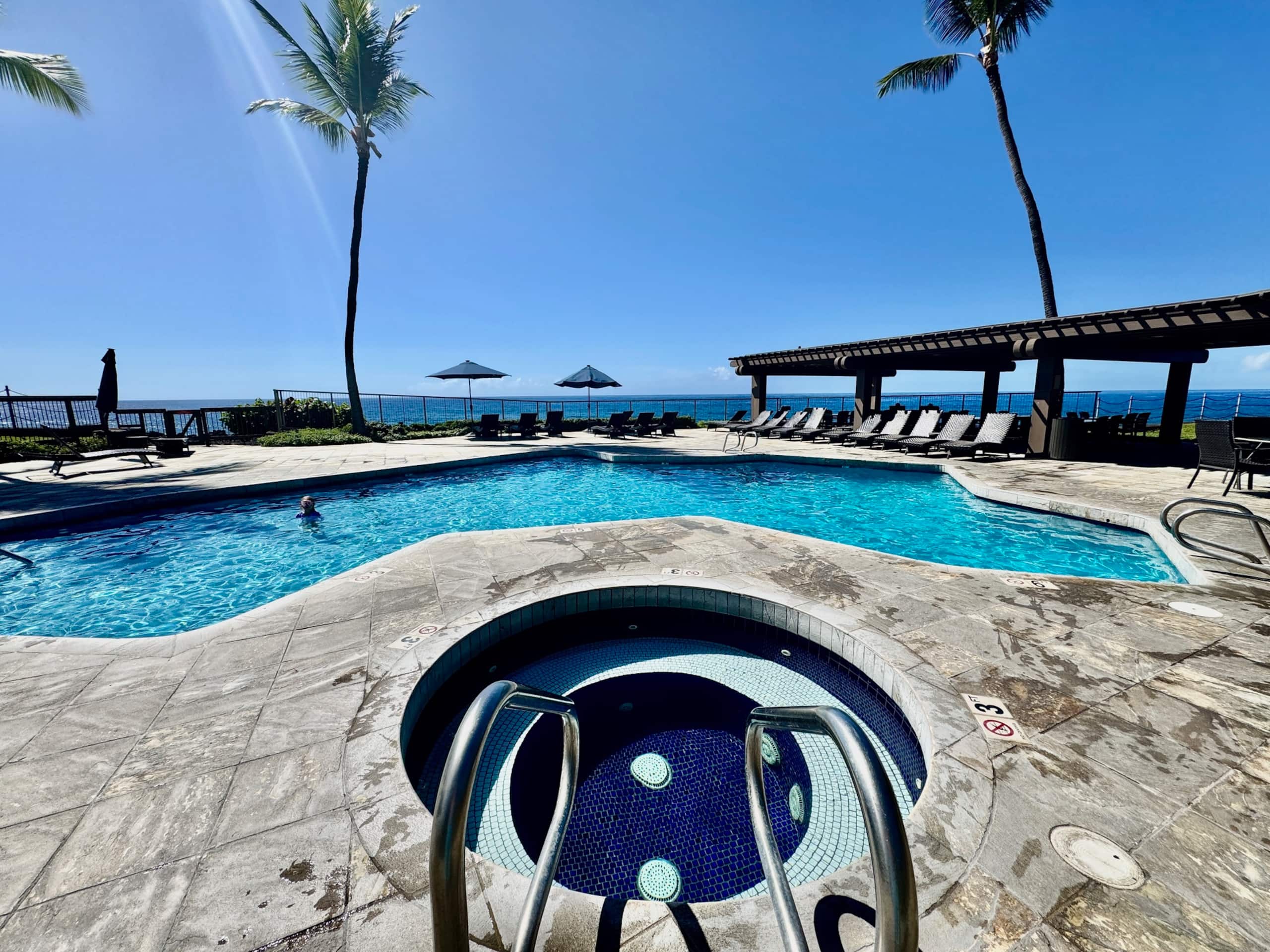Oceanfront Penthouse, Best Views in Kanaloa - Image 43