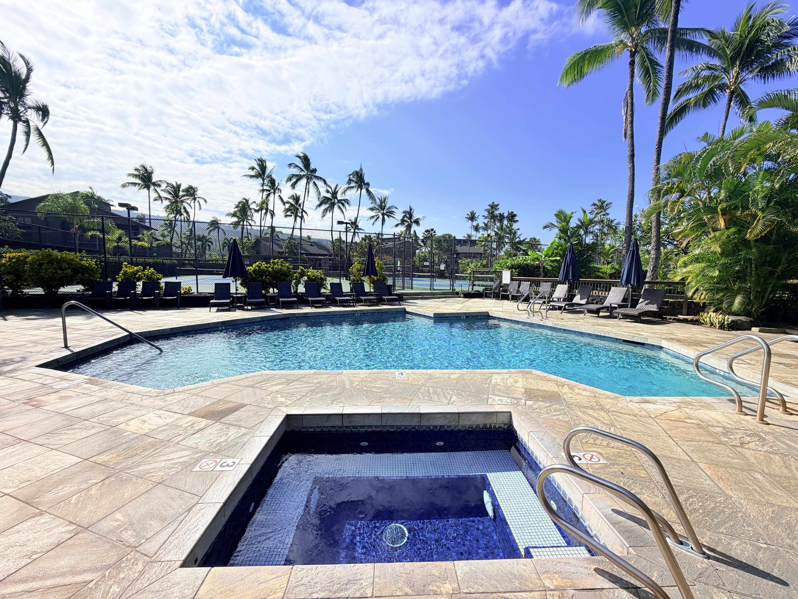 Oceanfront Penthouse, Best Views in Kanaloa - Image 44